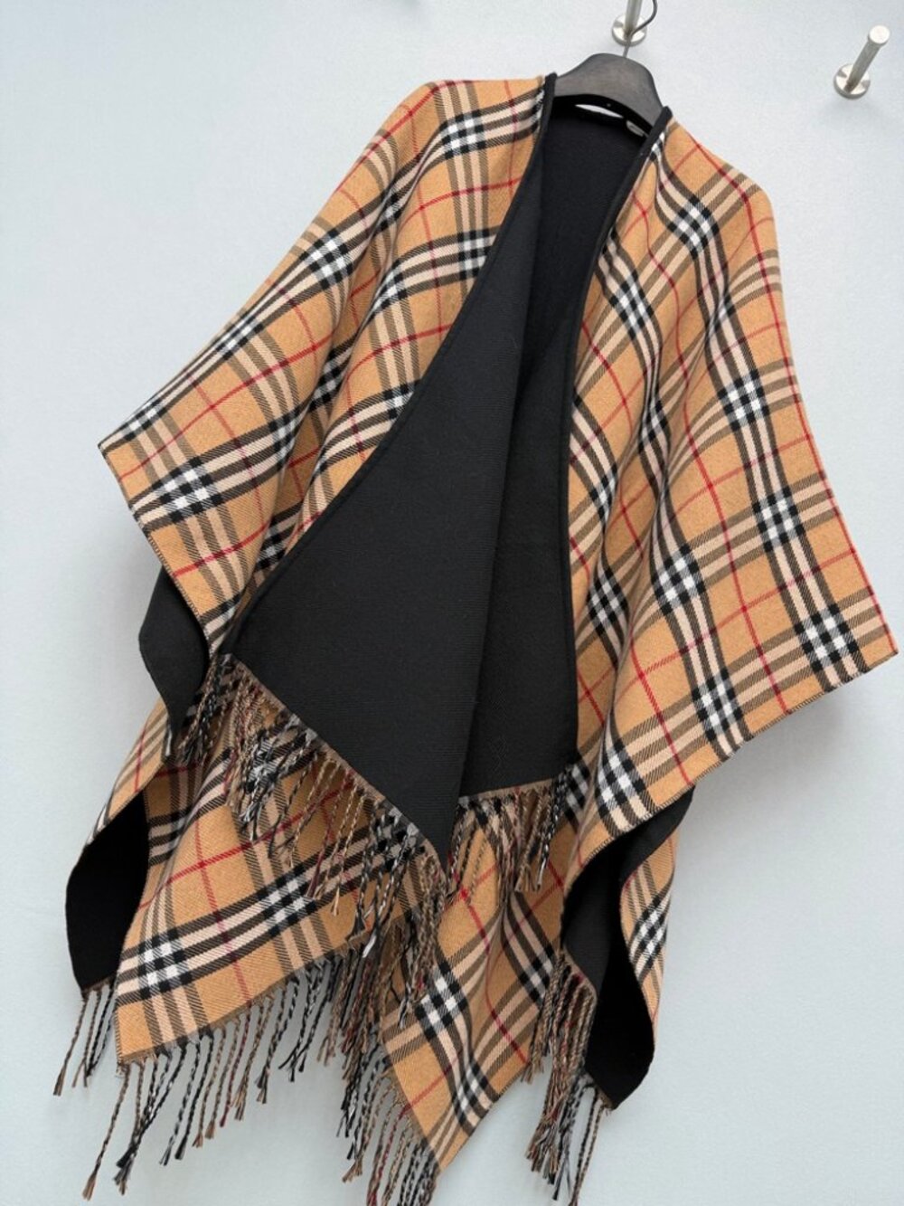 Burberry Check Fringe Reversible Poncho Cape - Picture 3 of 8
